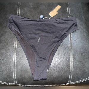NWT SKIMS Onyx Bikini Bottom